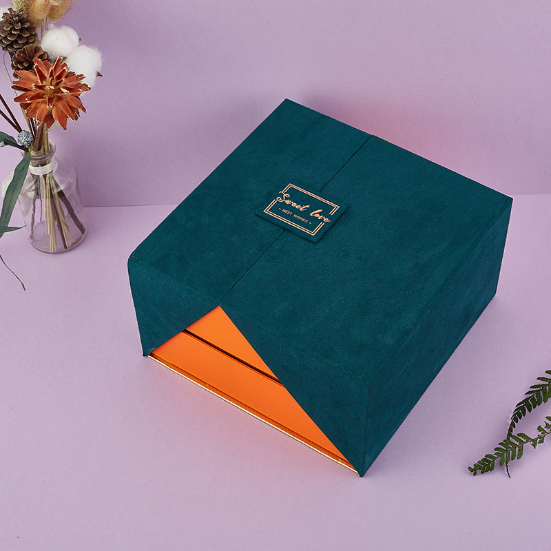 Gift Box Square Clamshell Bridesmaid And Bridesmaid Hand Gift Box